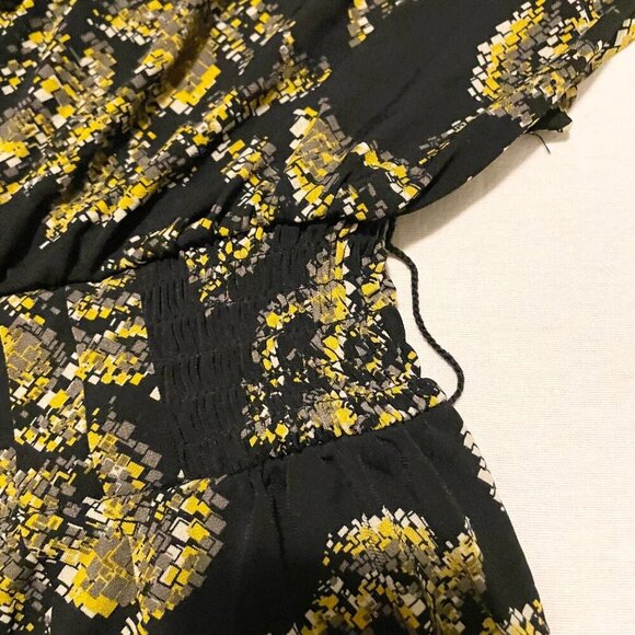 Elle Black Gold Floral Dress Womens Size XS Stretchy Party Dress - Picture 8 of 16